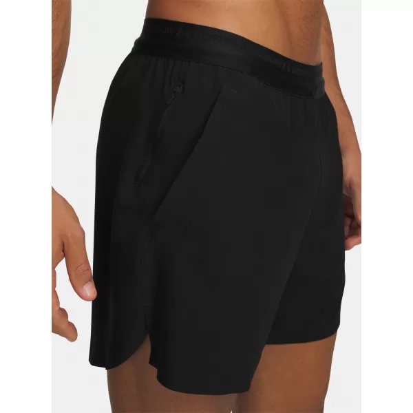  Pantaloni scurți pentru bărbați UNDER ARMOUR VANISH ELITE 6IN SHORT 6009868-008 NEGRU 