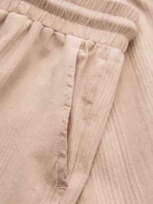 Pantaloni scurți pentru bărbați OMBRE OM-SRCS-0209 MARO DESCHIS