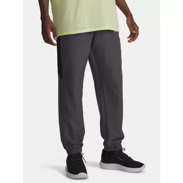  Pantaloni sport pentru bărbați UNDER ARMOUR TECH SPORT PANT 6011268-025 GRI 