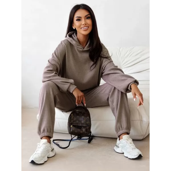  Set pentru femei DSTREET AY1250 FANGO 
