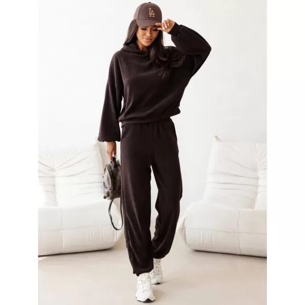  Set pentru femei DSTREET AY1249 MARO 