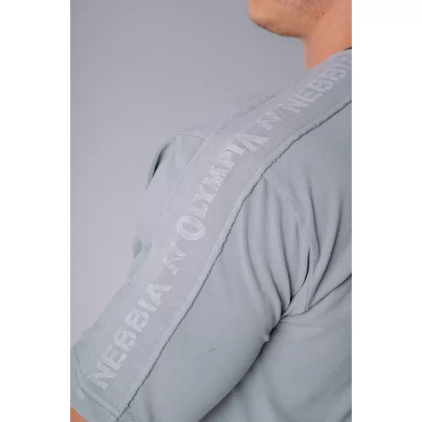  Tricouri pentru bărbați NEBBIA OLYMPIA MUSCLE COVER 942 GRI DESCHIS 