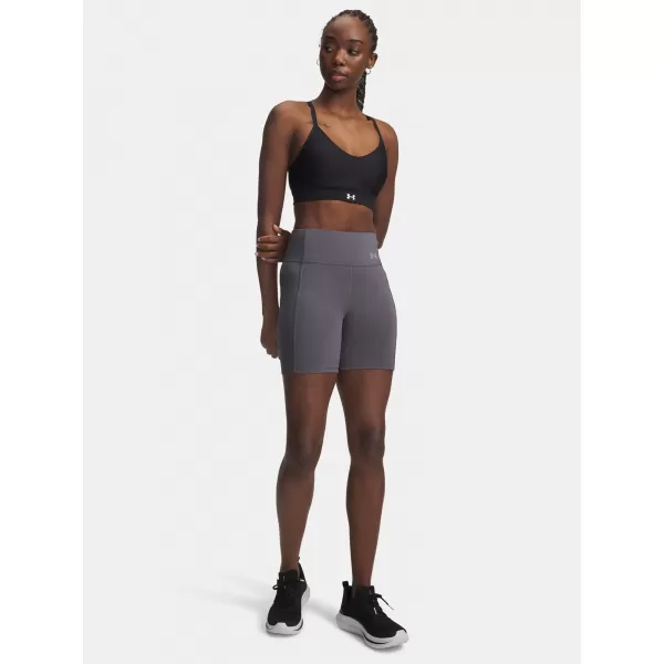  Pantaloni scurți de damă UNDER ARMOUR UA VELOCITI 6IN FITTED SHORT 6009498-025 GRI 