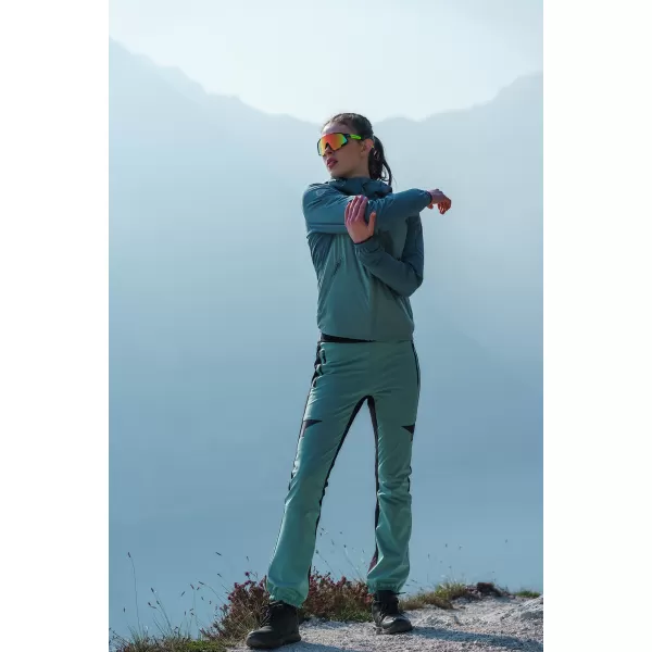  Pantaloni multisport impermeabili pentru femei NORDBLANC ELISA NBSPL8326 VERDE 