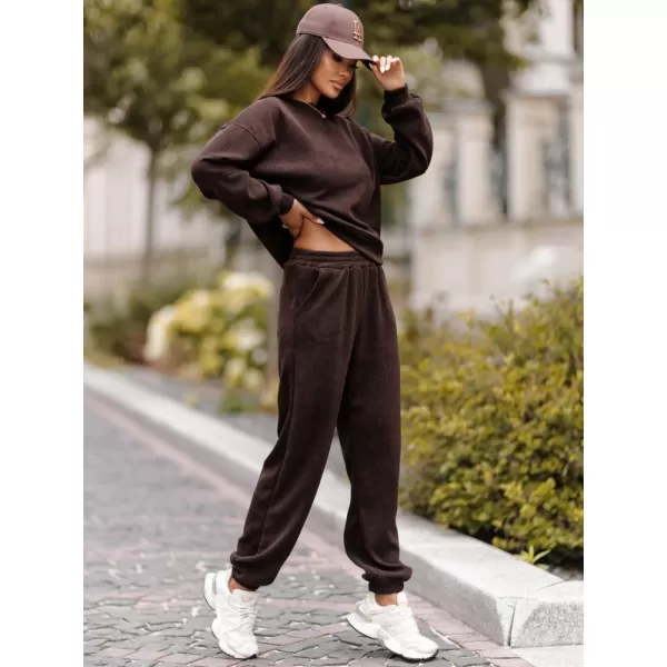  Set pentru femei DSTREET AY1215 MARO 