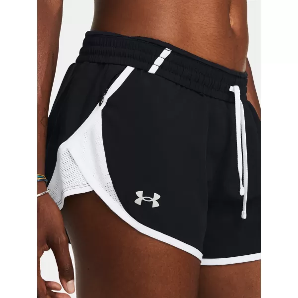  Pantaloni scurți de damă UNDER ARMOUR UA FLY BY 3'' SHORTS 1382438-002 NEGRU 