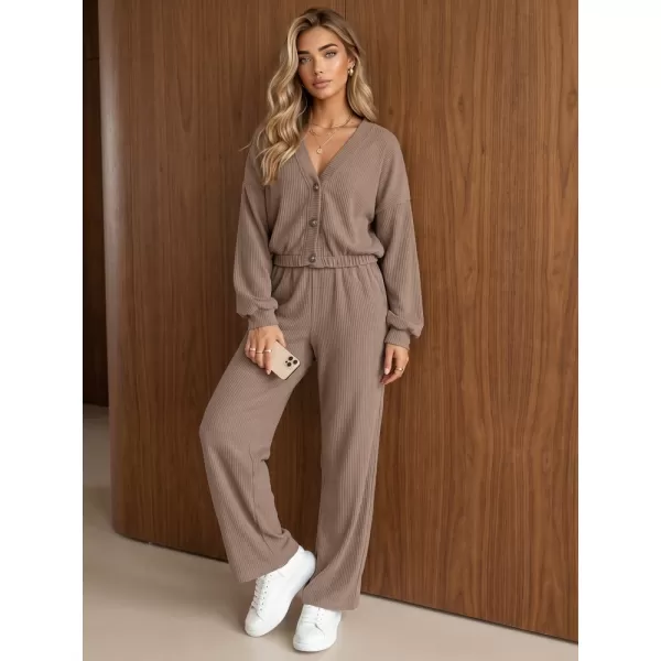  Set pentru femei DSTREET AY1242 FANGO 