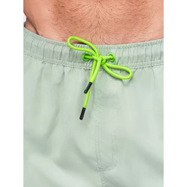  Pantaloni scurți pentru bărbați OMBRE OM-SRSS-0216 MENTĂ 