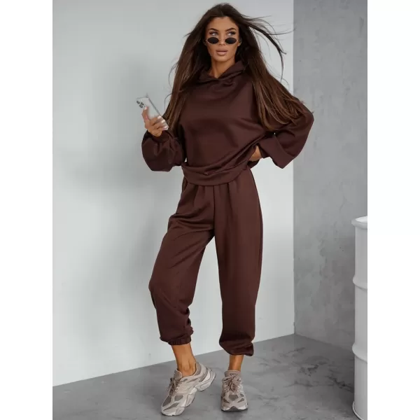  Set pentru femei DSTREET AY1212 MARO 