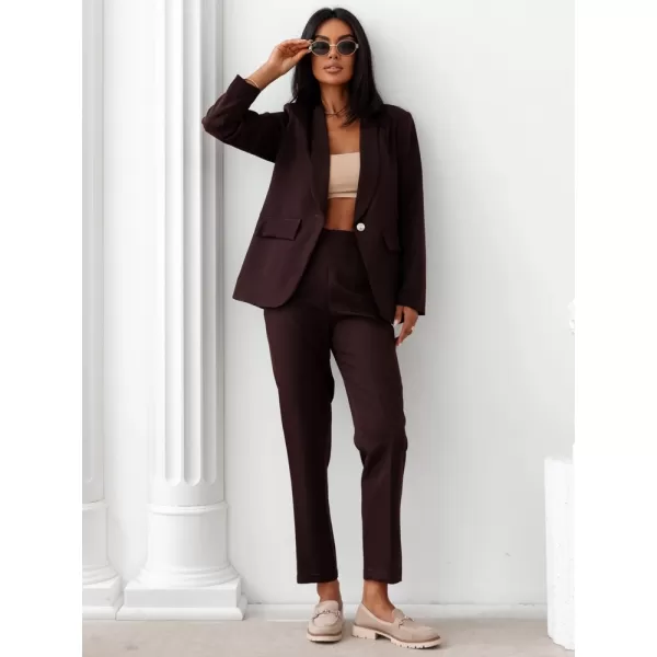  Set pentru femei DSTREET AY1245 MARO 