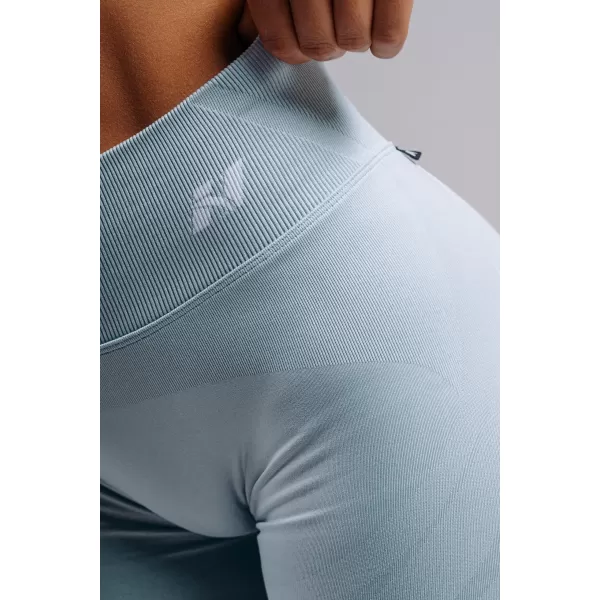  Pantaloni scurți extra push-up NEBBIA PRIMAL 857 ALBASTRU DESCHIS 