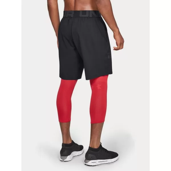  Pantaloni scurți pentru bărbați UNDER ARMOUR VANISH WOVEN SHORT 1328654-001 NEGRU 