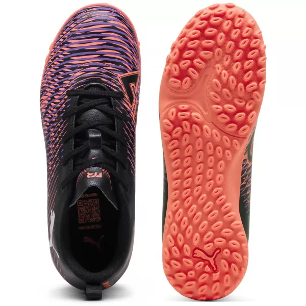  Gazon pentru copii PUMA FUTURE 8 PLAY TT JR 108396-01 NEGRU/ALB/ROȘU STRĂLUCITOR 