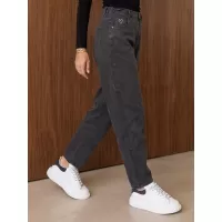 Gri