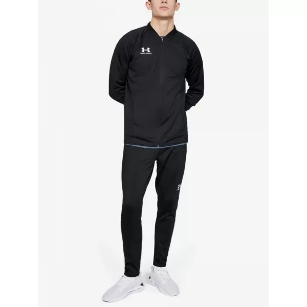  Jachetă pentru bărbați UNDER ARMOUR CHALLENGER III JACKET 1343919-001 NEGRU 