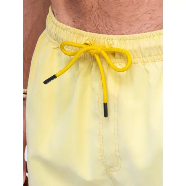  Pantaloni scurți pentru bărbați OMBRE OM-SRSS-0216 GALBEN 