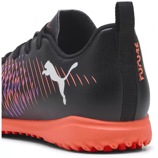  Gazon pentru copii PUMA FUTURE 8 PLAY TT JR 108396-01 NEGRU/ALB/ROȘU STRĂLUCITOR 