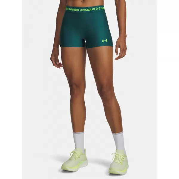  Pantaloni scurți de damă UNDER ARMOUR HEATGEAR SHORTY 6010725-338 VERDE 