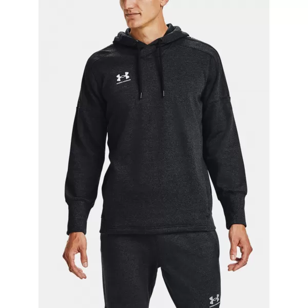  Hanorac pentru bărbați UNDER ARMOUR ACCELERATE OFF-PITCH HOODIE 1356763-001 NEGRU 