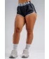Pantaloni scurți de antrenament cu imprimeu leopard NEBBIA PRIMAL 855 LEOPARD NEGRU
