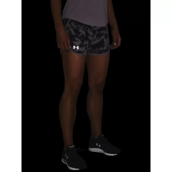 Pantaloni scurți de damă UNDER ARMOUR W UA FLY BY 2.0 PRINTED SHORT 1350198-591 VIOLET 