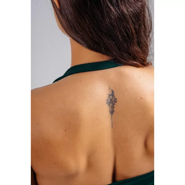  Top cu halter cu sutien încorporat NEBBIA PRIMAL 863 VERDE ÎNCHIS 