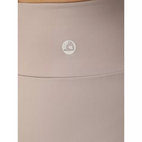  Pantaloni scurți de damă DSTREET SY0569 GRI DESCHIS 