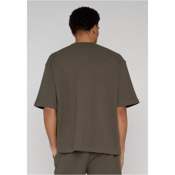  Tricou pentru bărbați URBAN CLASSICS TB8205 MĂSLINE PALID 