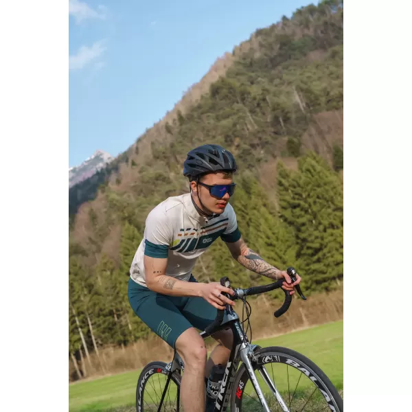  Pantaloni scurți de ciclism pentru bărbați NORDBLANC LEADING NBSPM8082 VERDE 