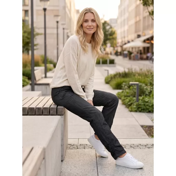  Pantalonii pentru doamne SAM 73 WK 739 NEGRU 
