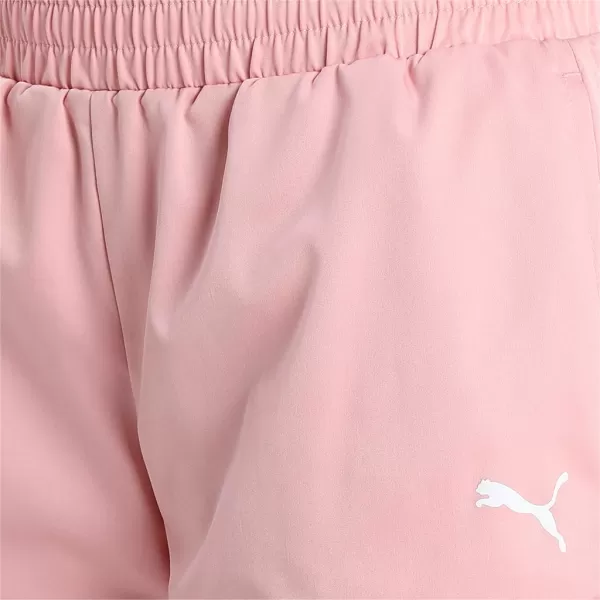  Pantaloni scurți de damă PUMA ACTIVE 4 WOVEN SHORTS 586862-80 TRANDAFIR DE MIREASĂ 