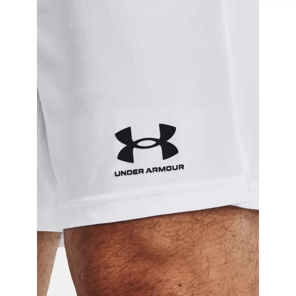  Pantaloni scurți pentru bărbați UNDER ARMOUR CHALLENGER CORE SHORT 1372691-100 ALB 