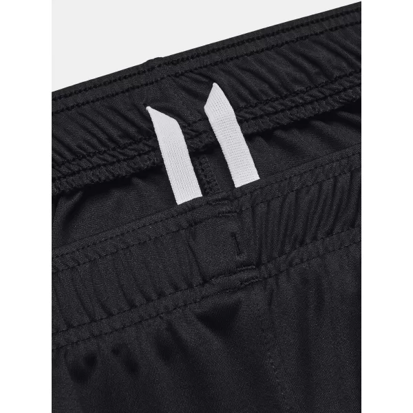  Pantaloni scurți pentru bărbați UNDER ARMOUR CHALLENGER CORE SHORT 1372691-001 NEGRU 