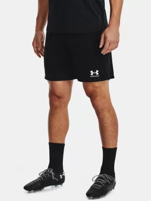Pantaloni scurți pentru bărbați UNDER ARMOUR CHALLENGER CORE SHORT 1372691-001 NEGRU