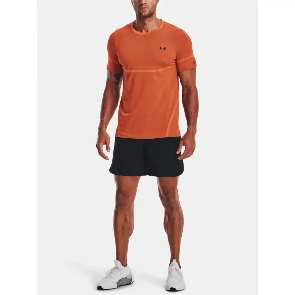  Pantaloni scurți pentru bărbați UNDER ARMOUR UA PEAK WOVEN SHORTS 1376782-001 NEGRU 