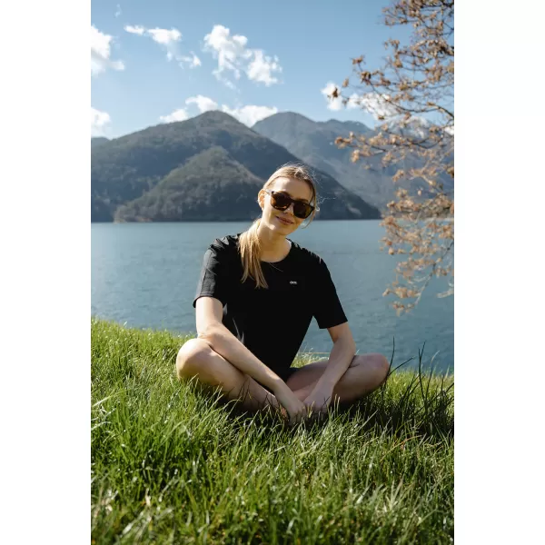  Crop top de damă NORDBLANC CROPTOP NBSLT7819 NEGRU 