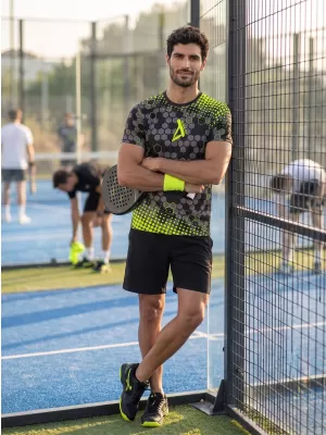 Tricou funcțional premium pentru bărbați ALTISPORT VOJ/ALM005TR01 NEGRU ȘI GALBEN