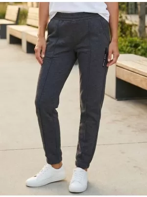 Pantaloni de trening pentru femei SAM 73 EDWINA WK 799 NEGRU
