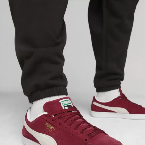  Pantaloni de trening pentru bărbați PUMA BETTER ESSENTIALS SWEATPANTS 675980-01 NEGRU 
