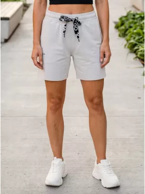 Pantaloni scurți de damă SAM 73 MALENA WS 791 APROAPE ALB