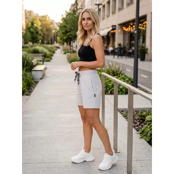  Pantaloni scurți de damă SAM 73 MALENA WS 791 APROAPE ALB 