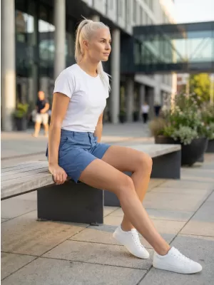 Pantaloni scurți de damă SAM 73 AURORA WS 793 ALBASTRU MEDIU