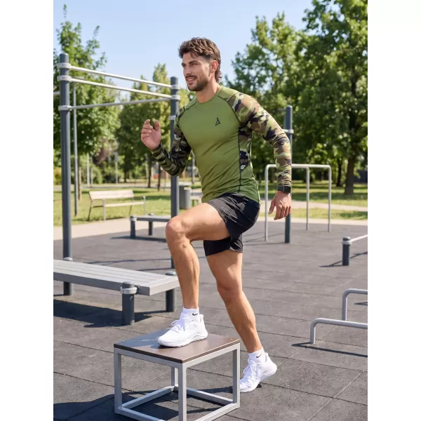  Compresia funcțională a bărbaților T -thirt premium ALTISPORT VOJ/ALM038TR03 GREEN/KAKI 