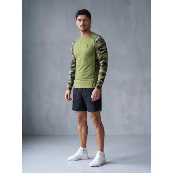  Compresia funcțională a bărbaților T -thirt premium ALTISPORT VOJ/ALM038TR03 GREEN/KAKI 