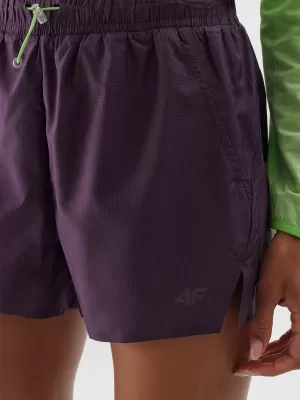 Pantaloni scurți de damă 4F WAW24TFSHF0758 VIOLET ÎNCHIS