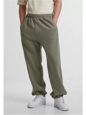 Pantaloni de trening pentru bărbați URBAN CLASSICS TB6749 MĂSLINE PALID