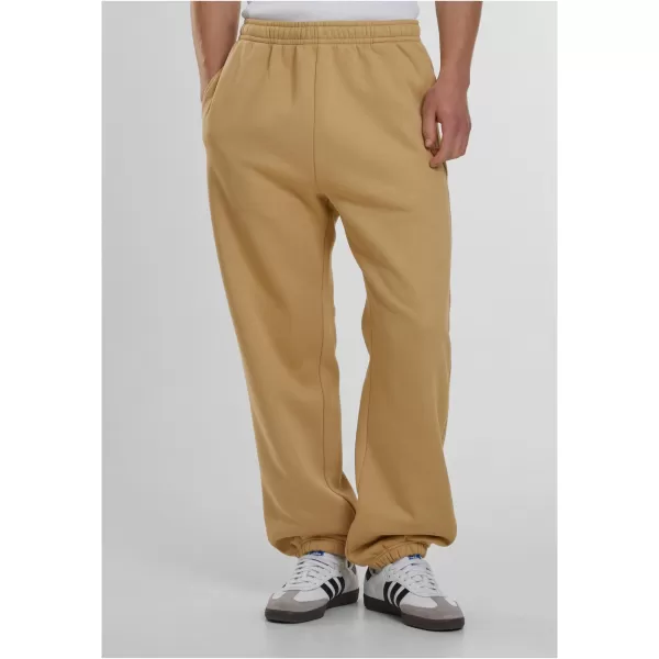  Pantaloni de trening pentru bărbați URBAN CLASSICS TB6749 BEJ UNIUNE 