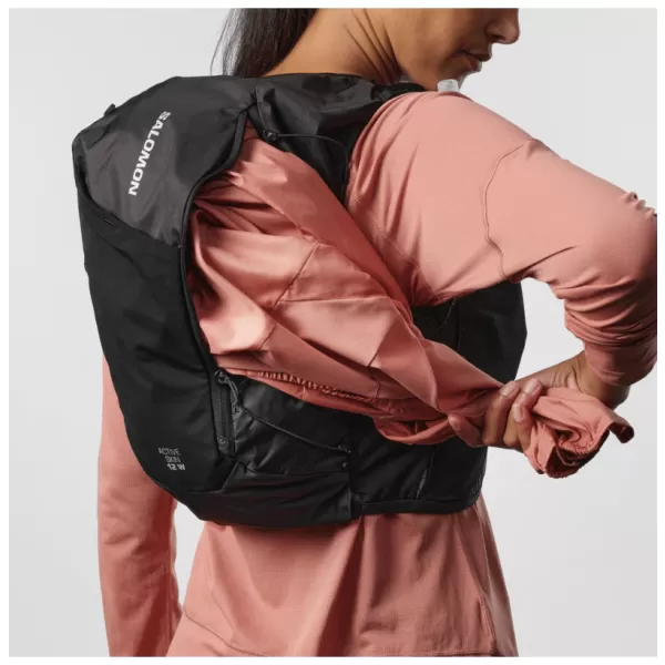  Rucsac de damă SALOMON ACTIVE SKIN 12 WOMEN SET LC2178600 NEGRU/METAL 