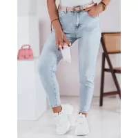 Albastru