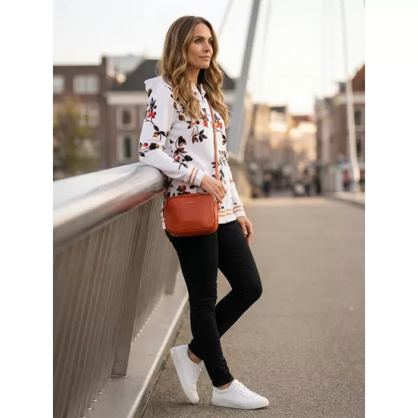  Panoul pentru femei pe Zip Premium ALTISPORT VOJ/ALW024MI02 ALB 